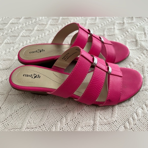 East 5th Shoes - East 5th Pink Women's Strappy Sandals Small Heel Size 8.5